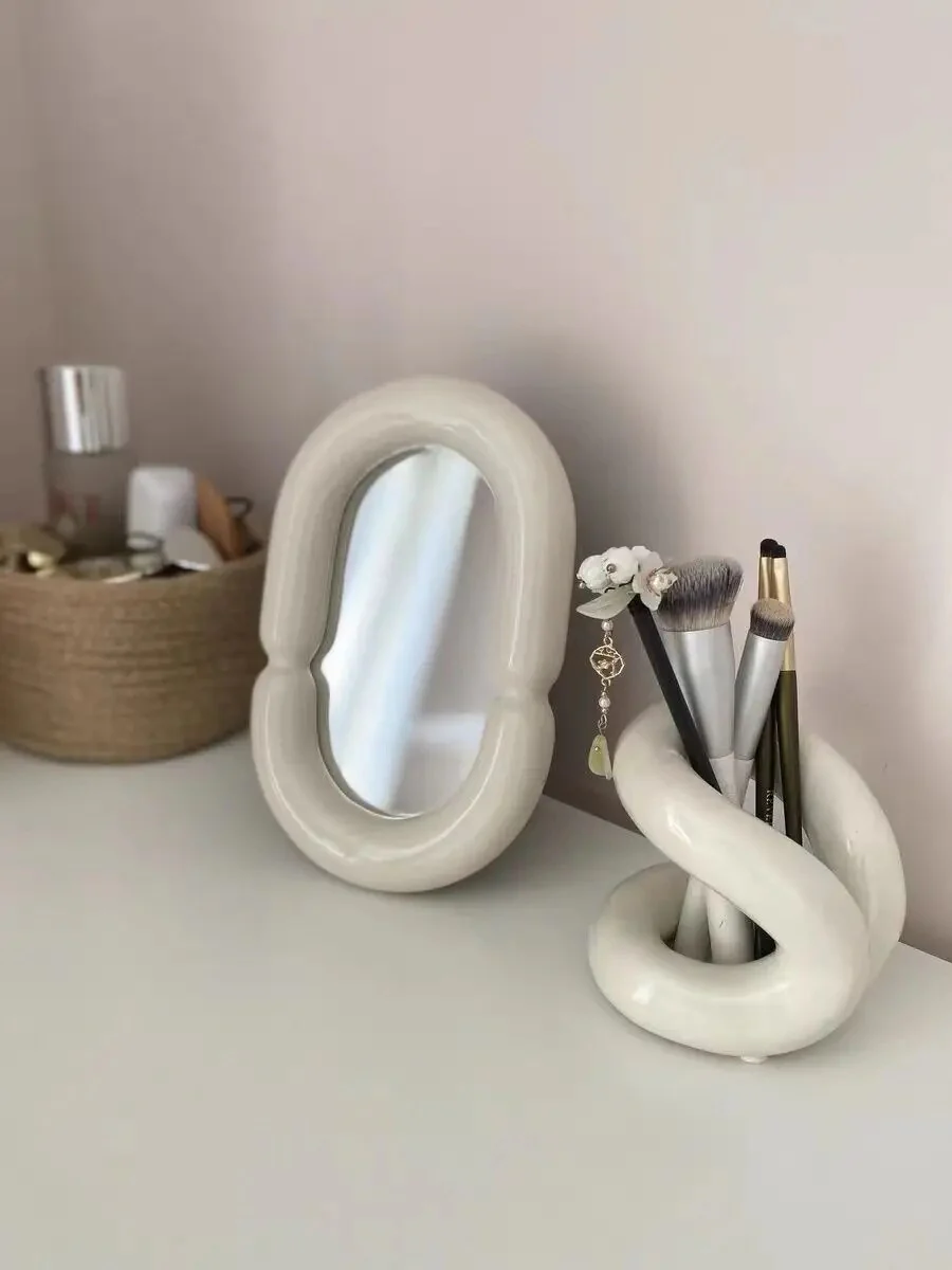 Ceramic toothbrush  holder - Image 7
