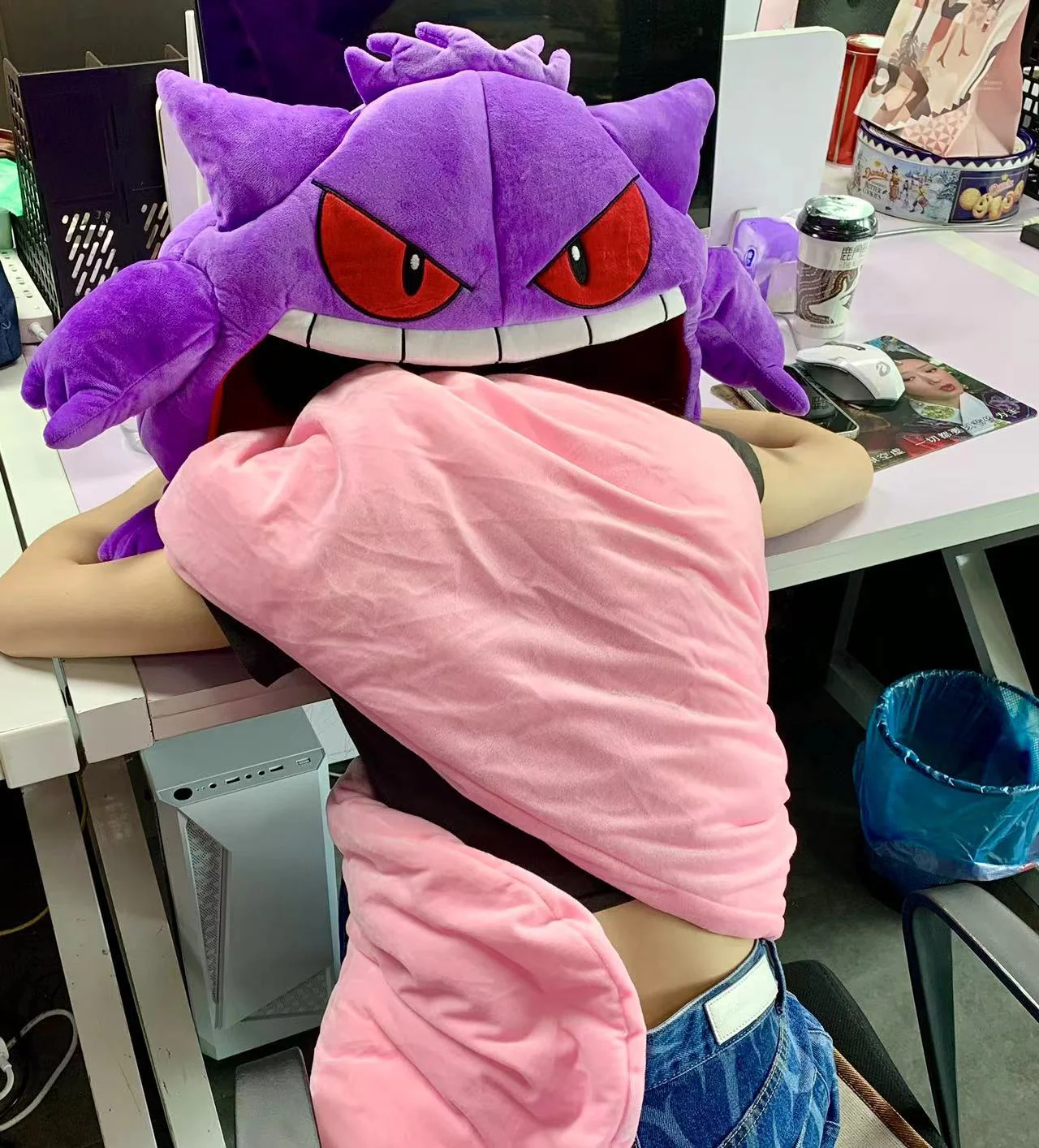 Ghost Tongue Pillow - Image 4