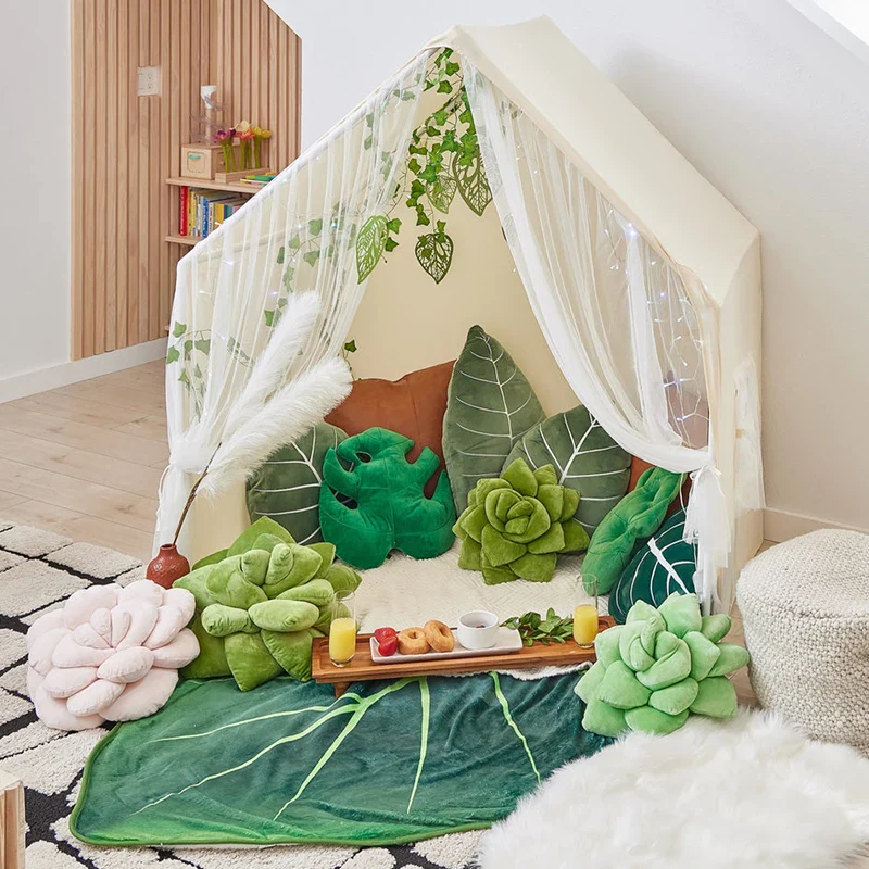 Giant Leaf Blanket - Image 18