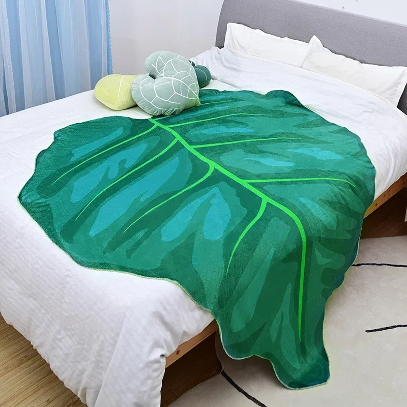Giant Leaf Blanket - Image 8