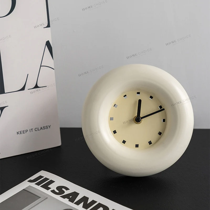 Nordic Round Clock