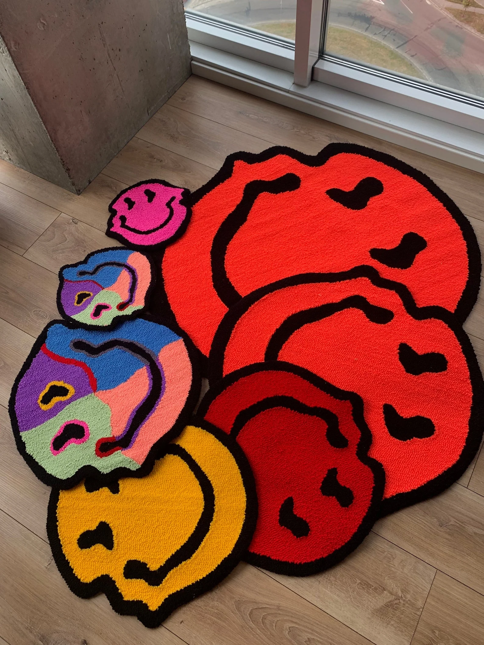 Smile Rug (Different Variants) - Image 3